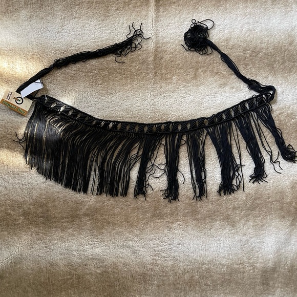 Black Fringe Belt💕 - Picture 1 of 2